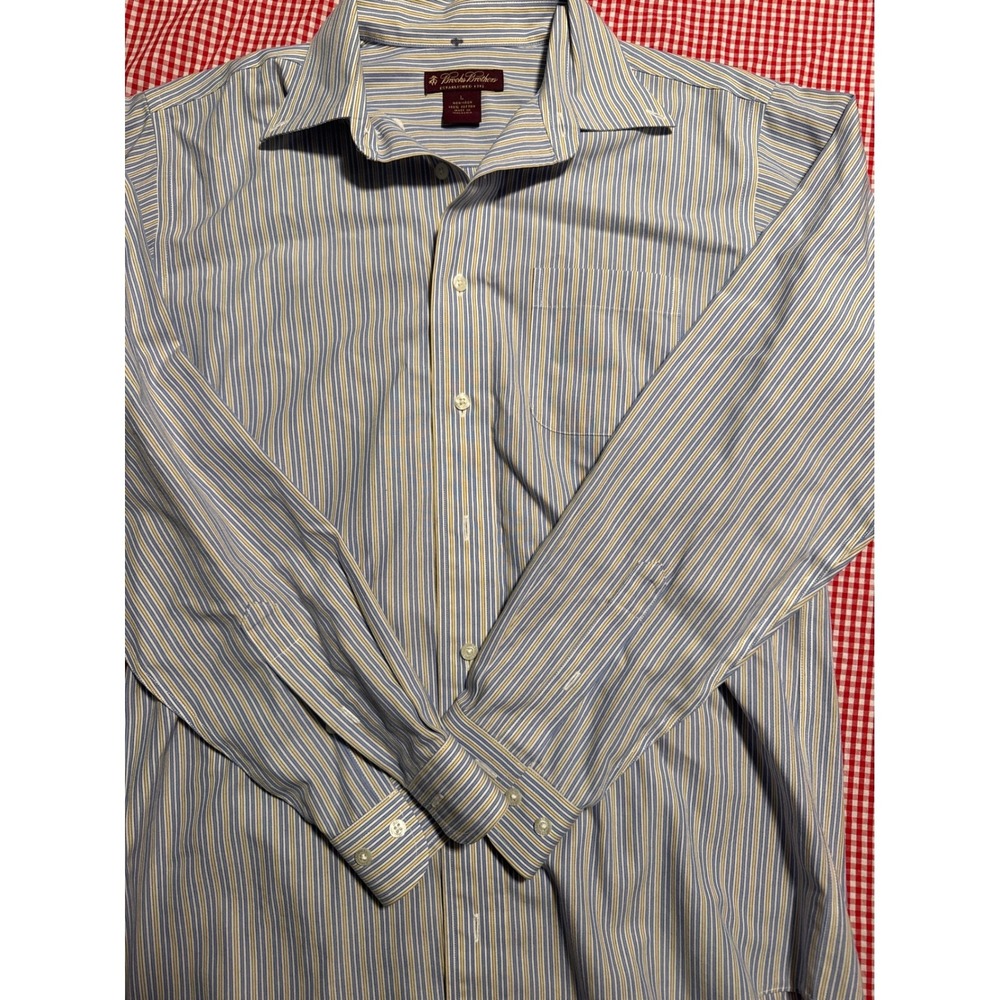 Brooks Brothers Non Iron Button Shirt Mens Large Blue Stripe Long Sleeve Cotton